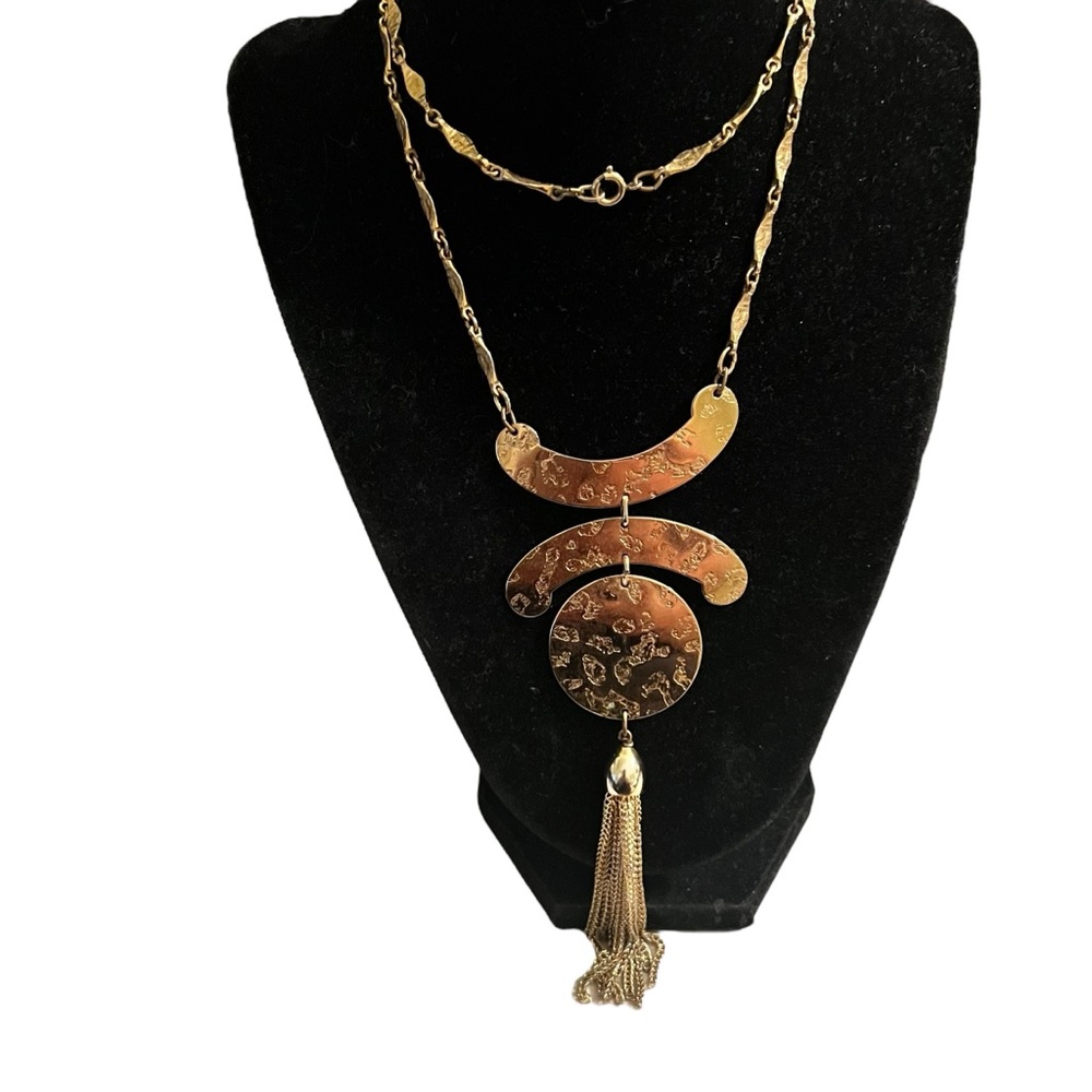 Elegant Gold Necklace with Tassel